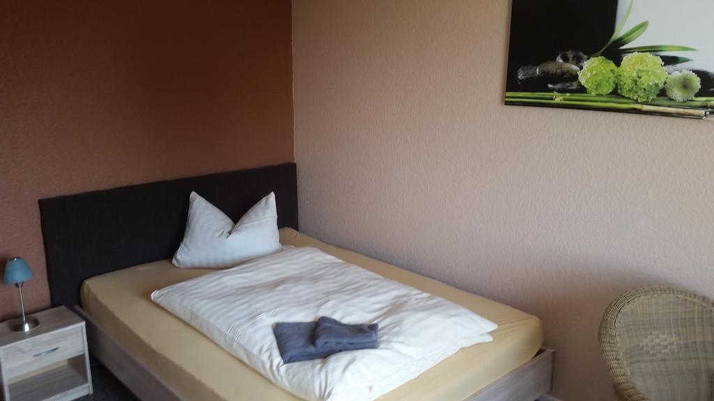 Hotel Deutsches Haus Francop Hambourg Extérieur photo